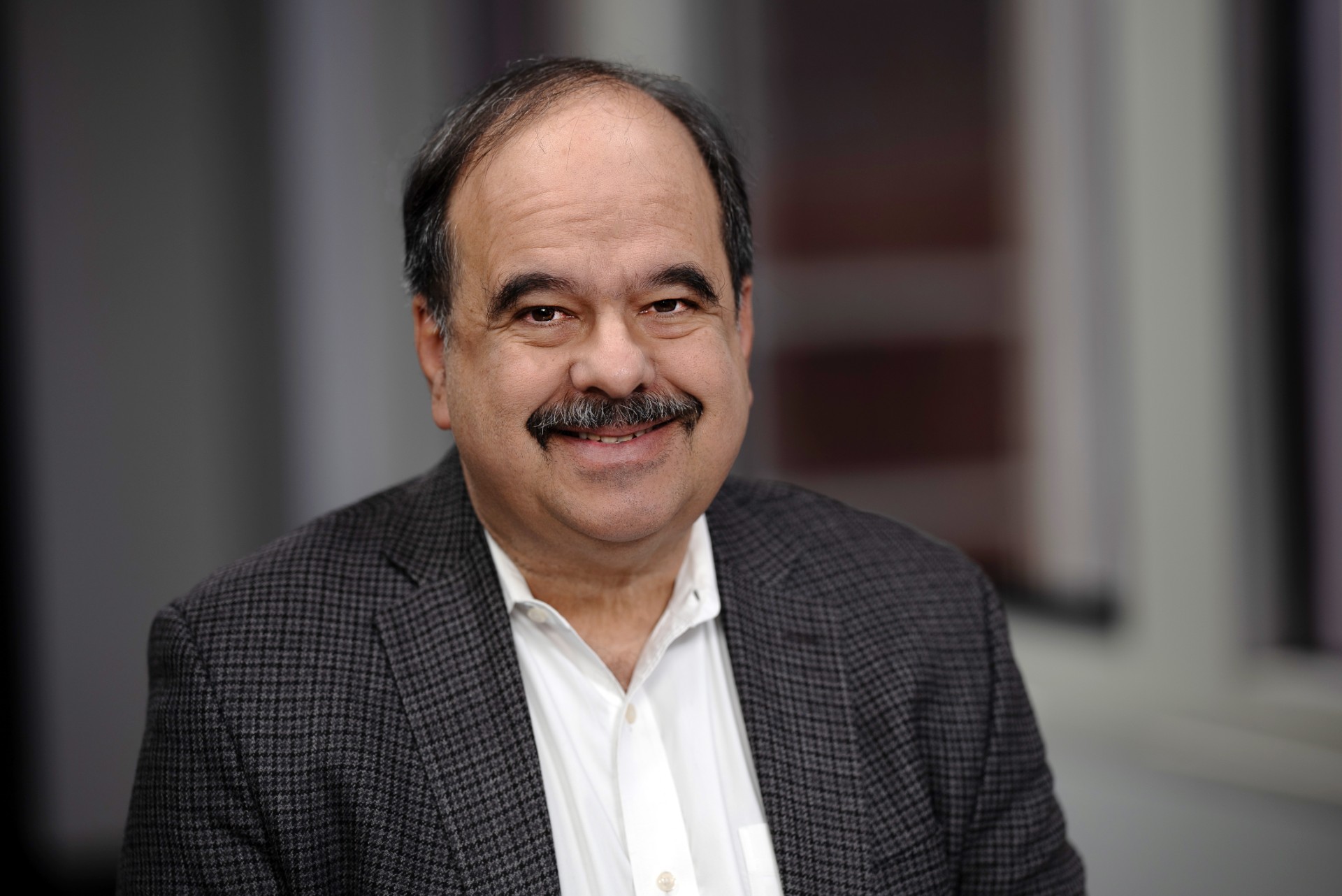 Amb. Alberto M. Fernandez
