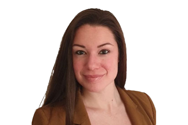 Dr. Sara Brzuszkiewicz