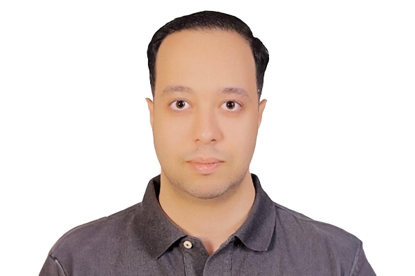 كريم شفيق