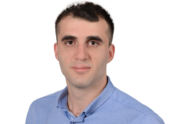 İlker Sezer